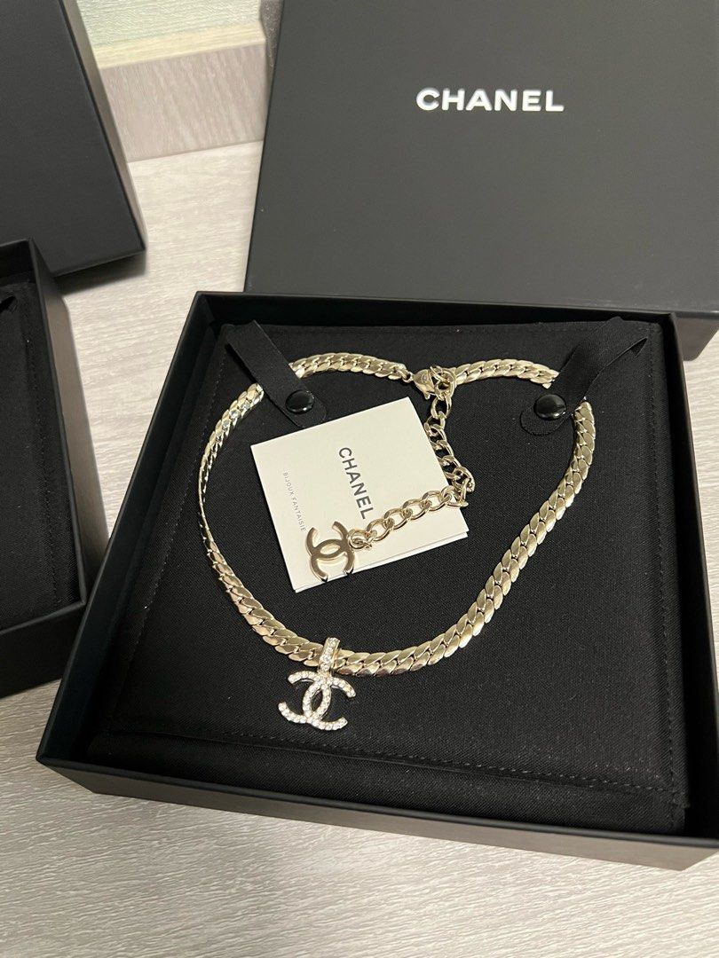 Necklace Choker