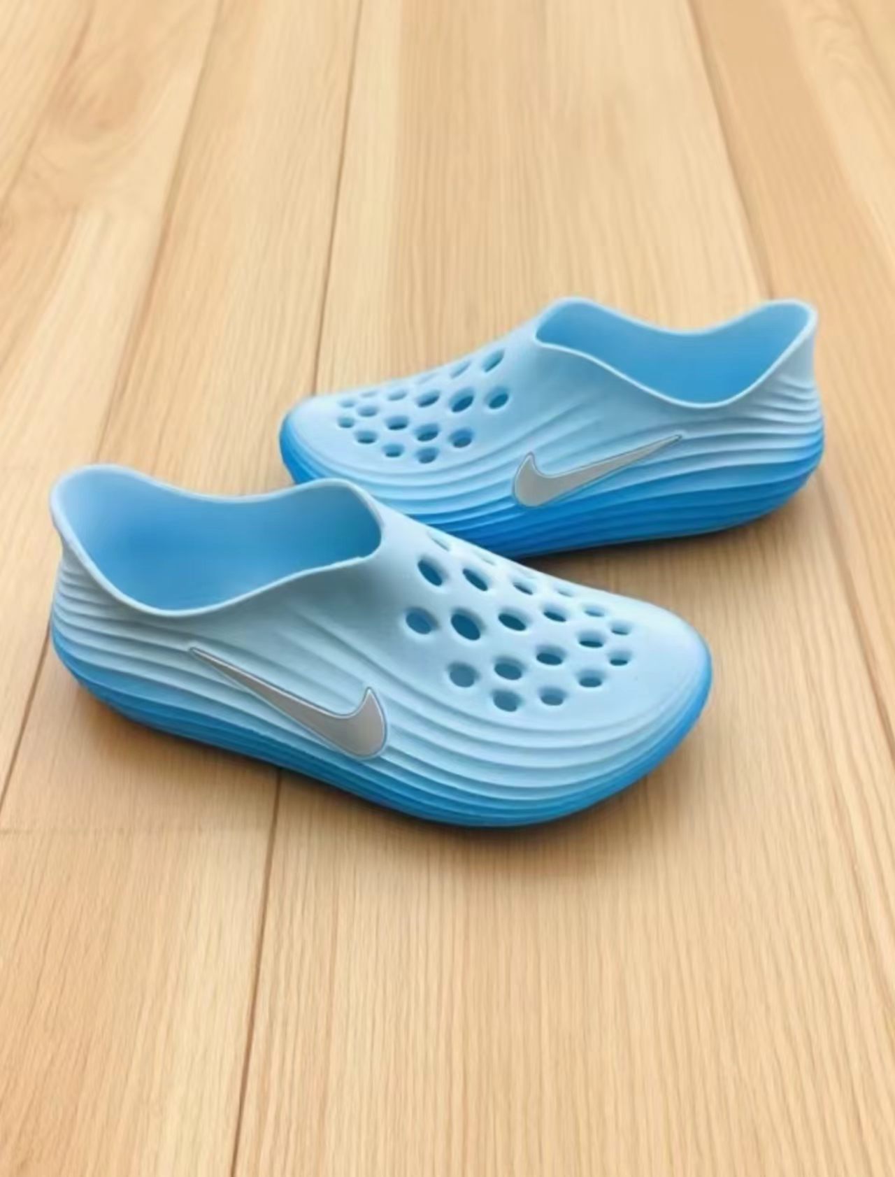 Nike ReactX Rejuven8