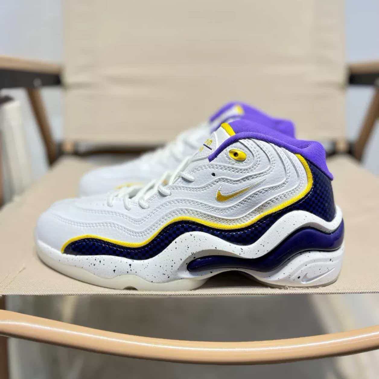 Nike Air Zoom Flight 96