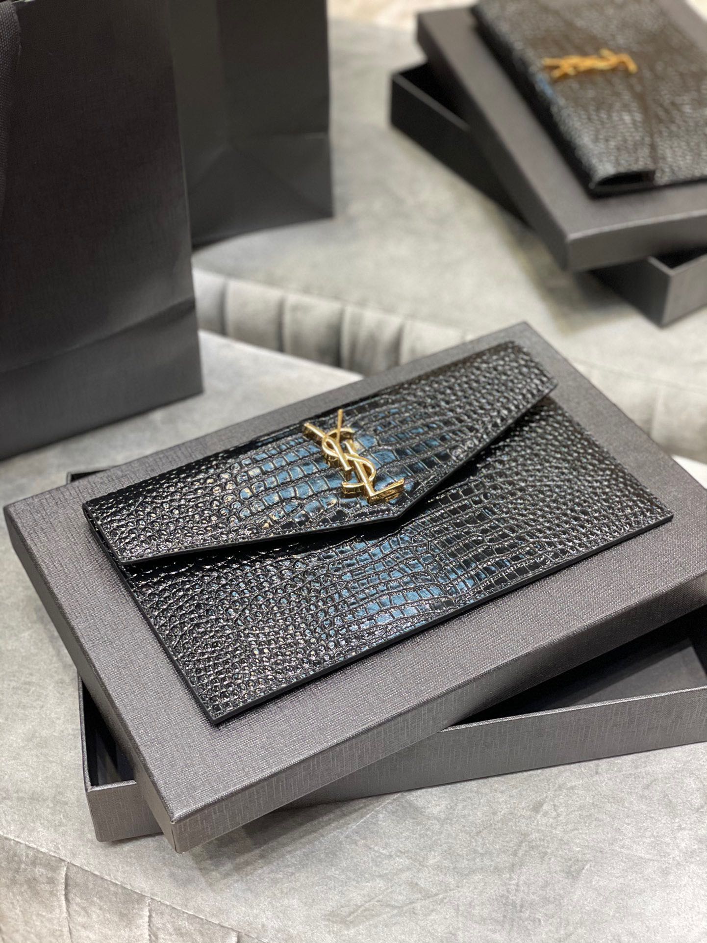 SAINT LAURENT Uptown  POUCH IN CROCODILE-EMBOSSED SHINY LEATHER BLACK-Gold hardware - Bag