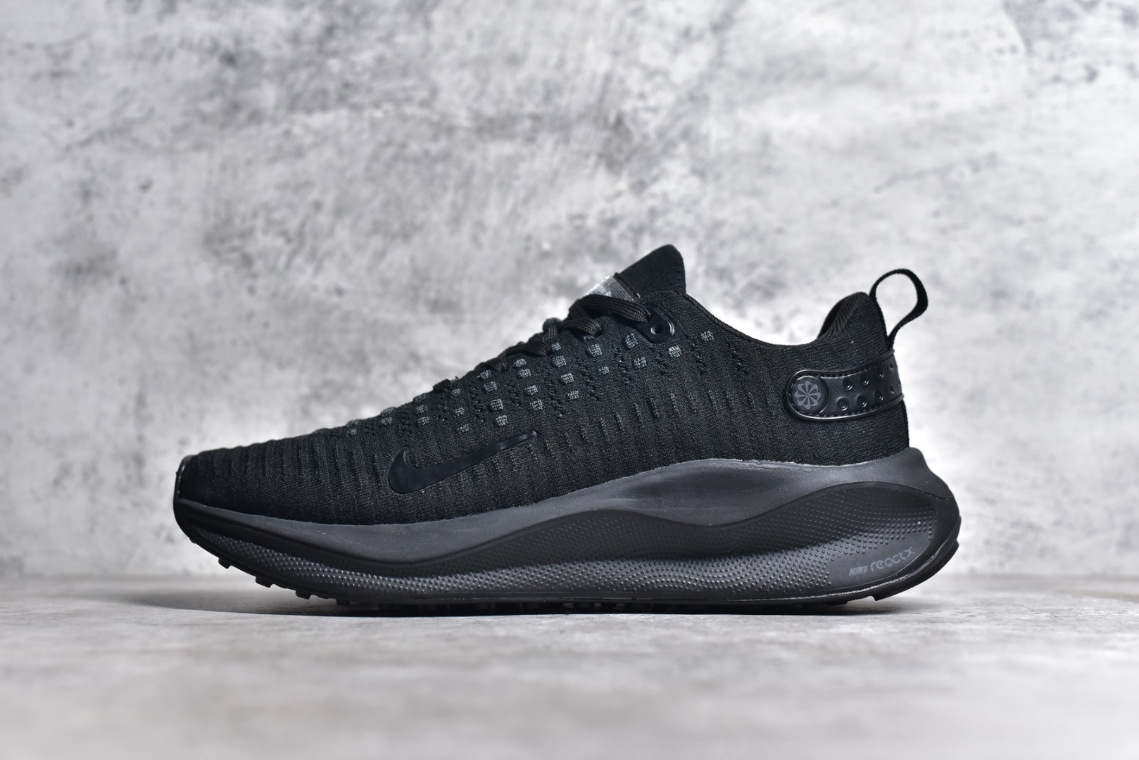 NIKE REACTX INFINITY RUN 4 BLACK DR2665-101