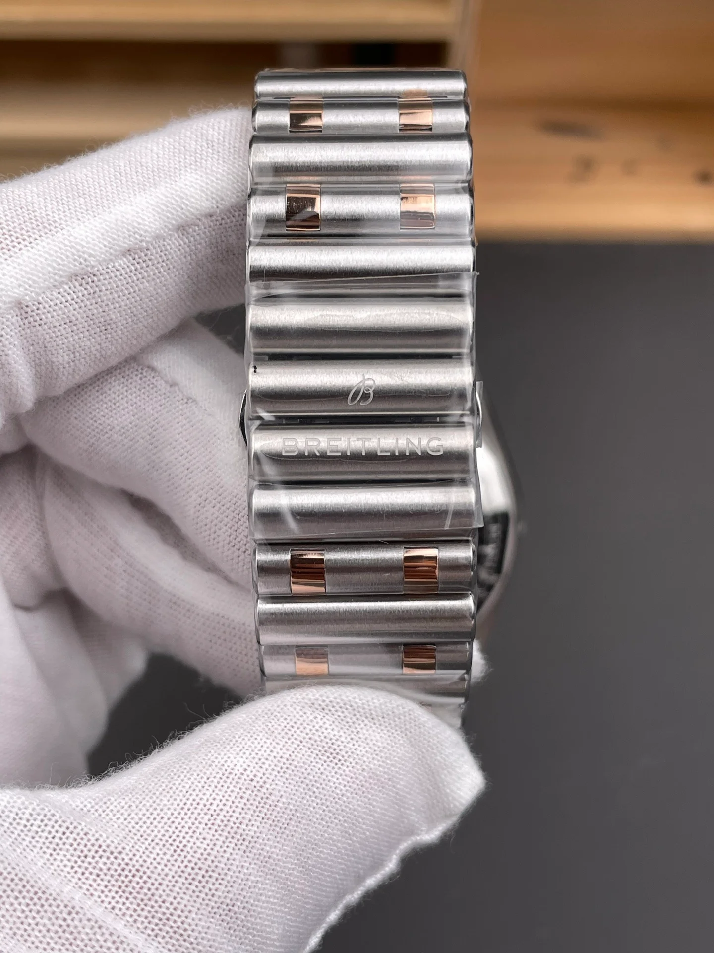 Chronomat B01 Two-tone Rose Gold Green Dial