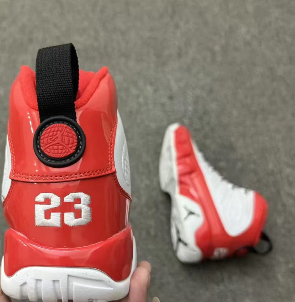 Air Jordan 9 Retro "Gym Red"