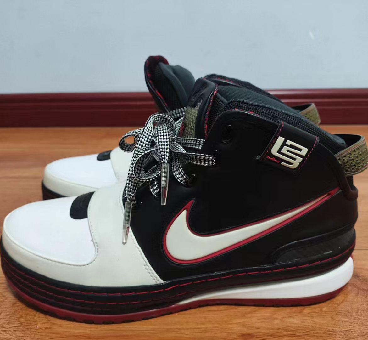 Nike Zoom LeBron 6 