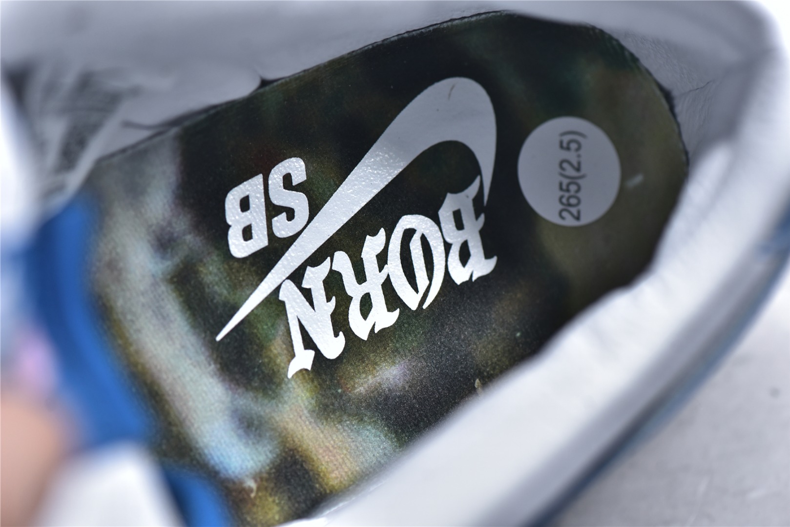KO NIKE SB DUNK LOW BORN X RAISED ONE BLOCK AT A TIME FN7819-400