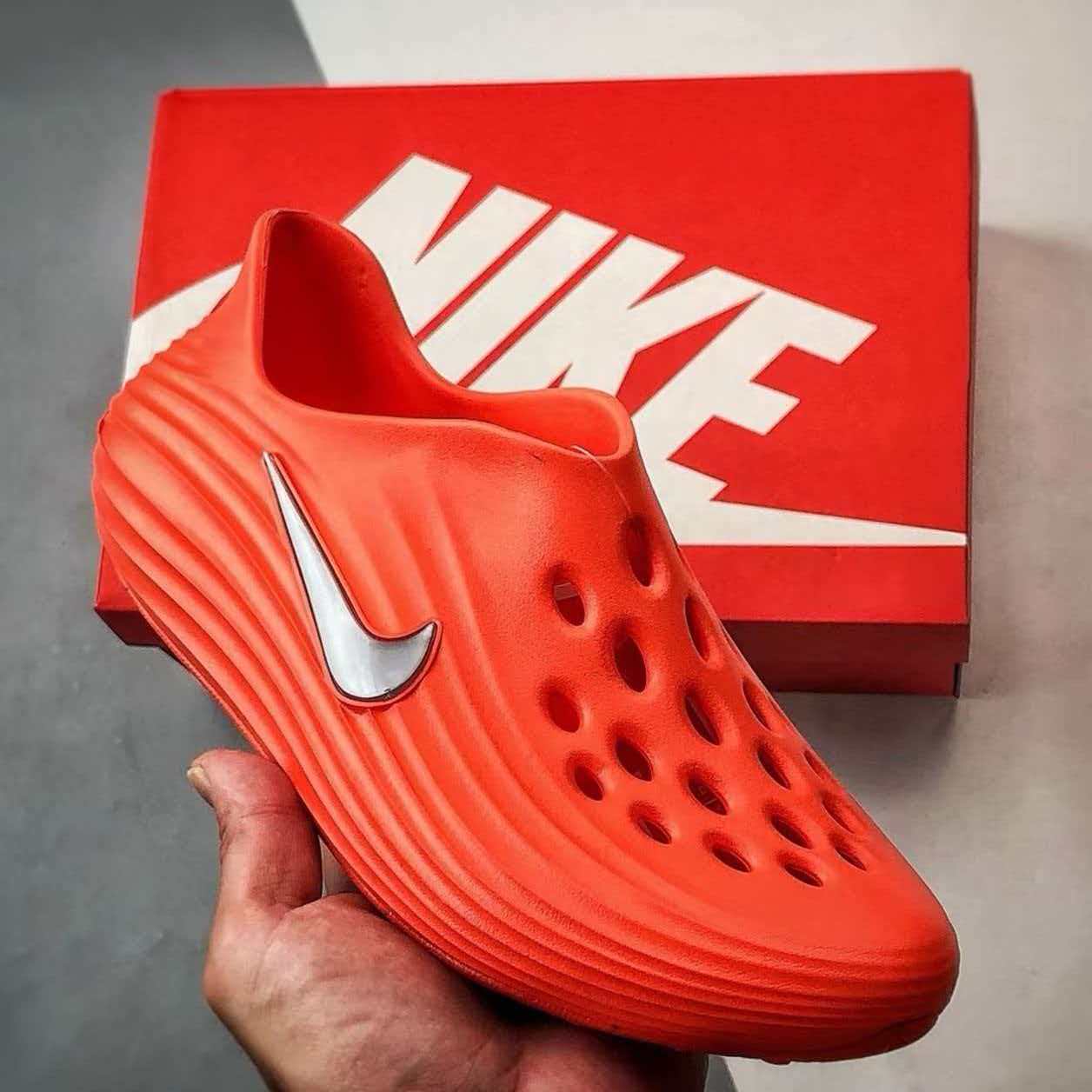 Nike ReactX Rejuven8