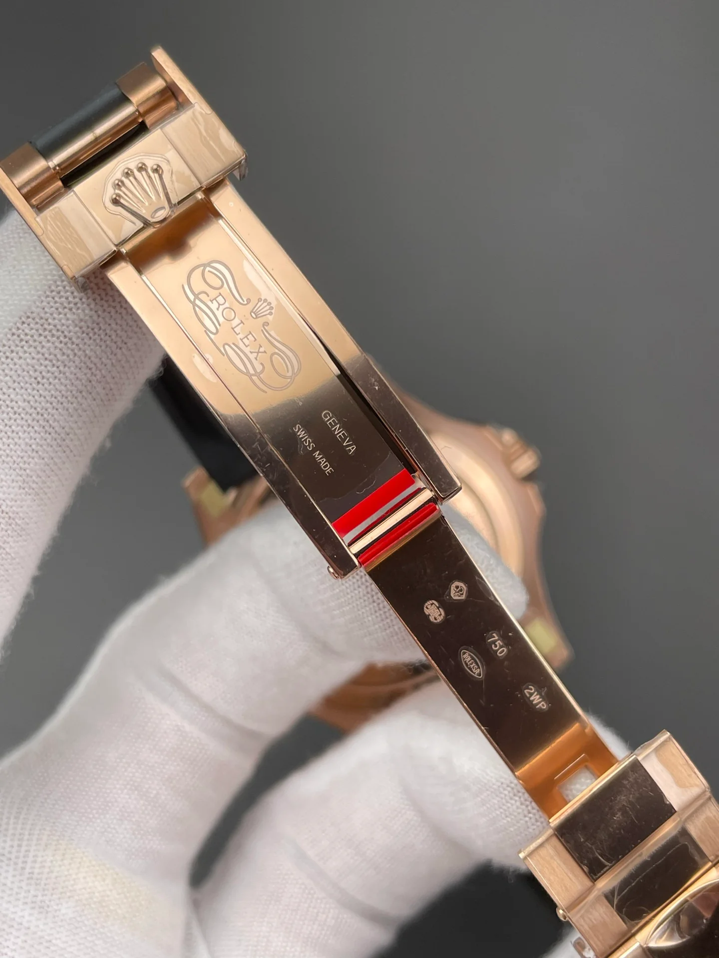 Rose Gold Yacht-Master M126655-0002