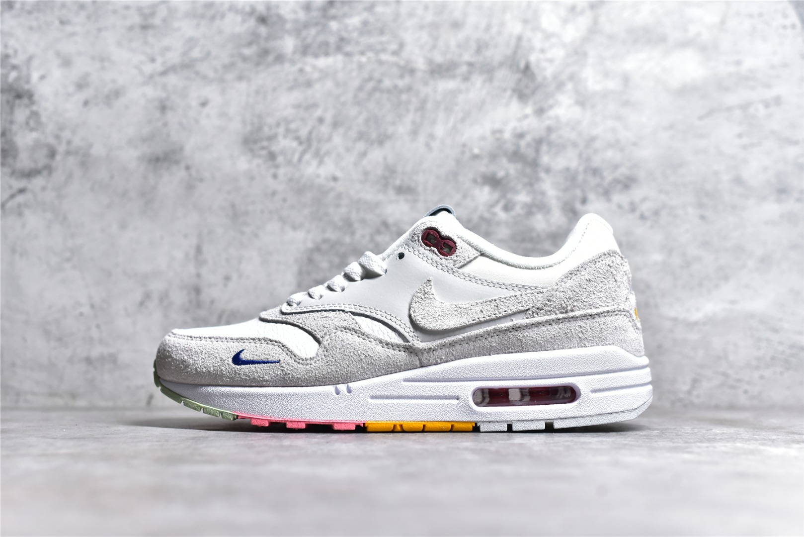 NIKE AIR MAX 1  FB4959-121