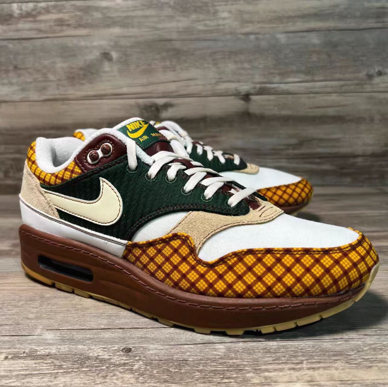 Nike Air Max 1 "Missing Link"