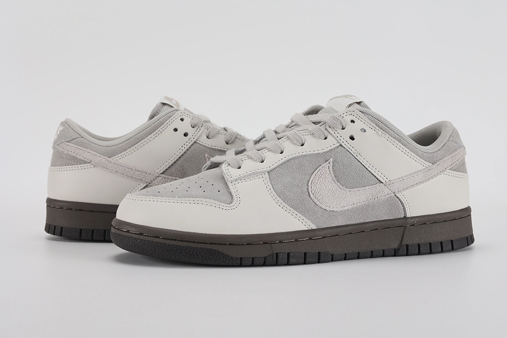 Dunk Low 'Ironstone'