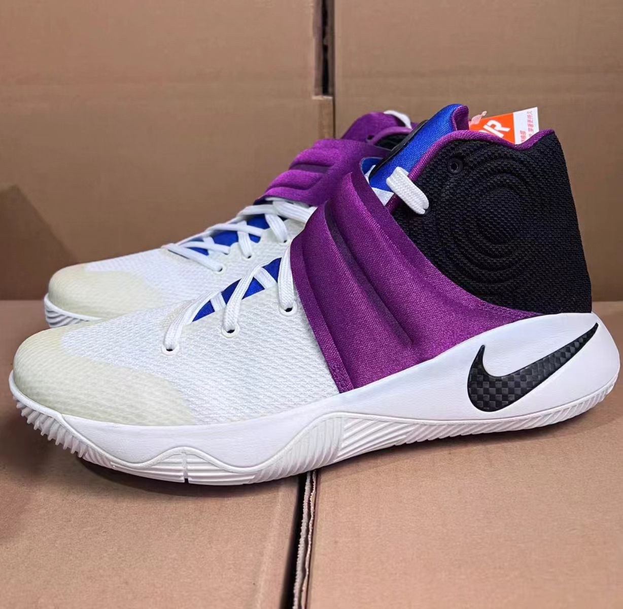 Nike Kyrie 2 