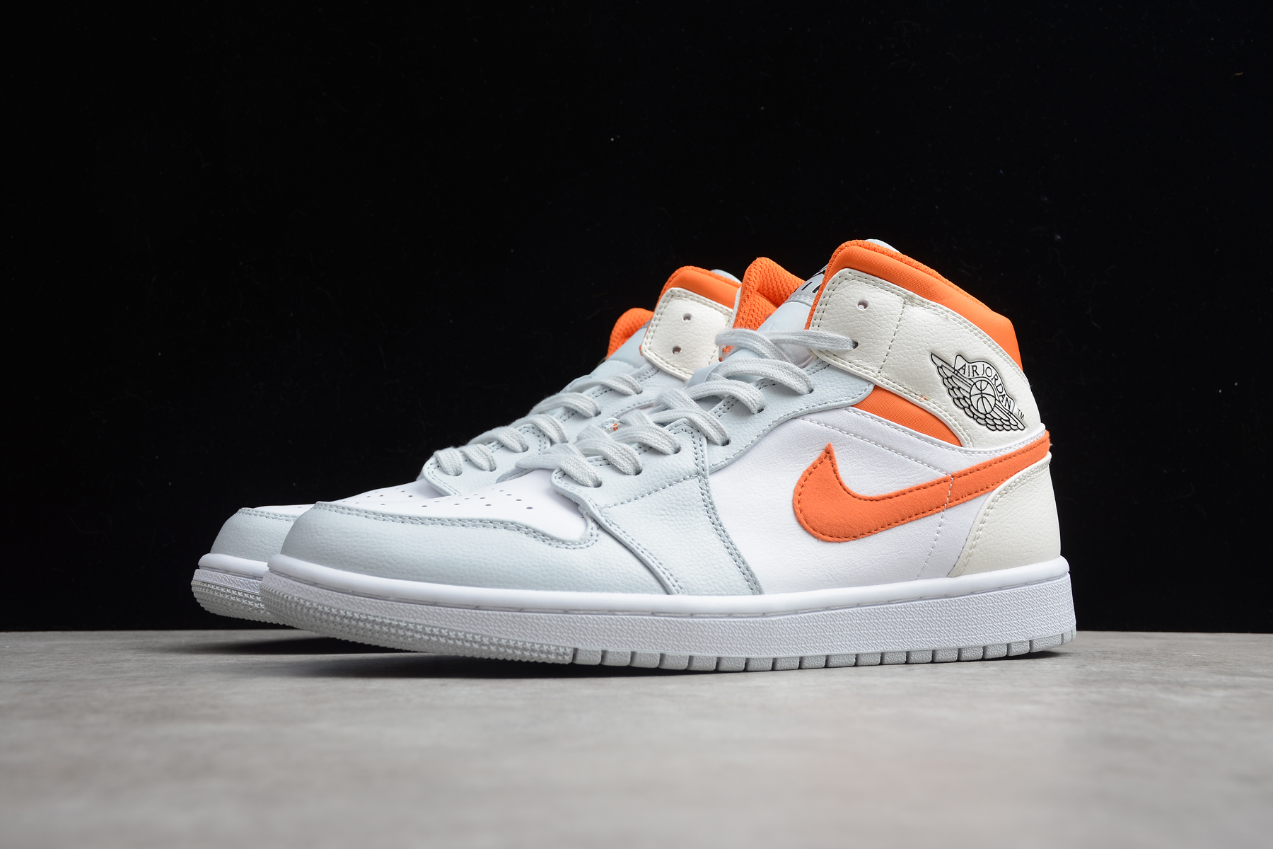 Air Jordan 1 Mid SE Size 14 Starfish Pure Platinum CW7591-100