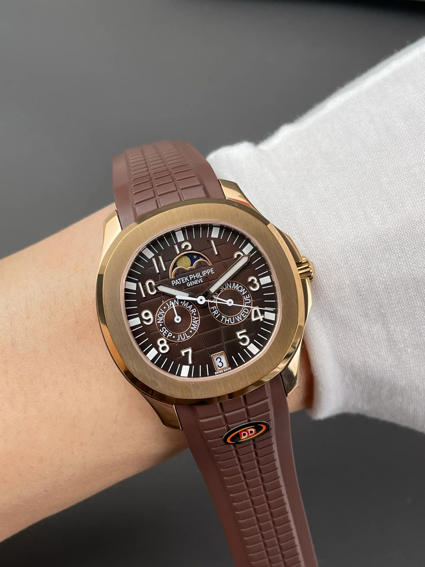 Patek Philippe Aquanaut Ref.5261-001 Brown Dial