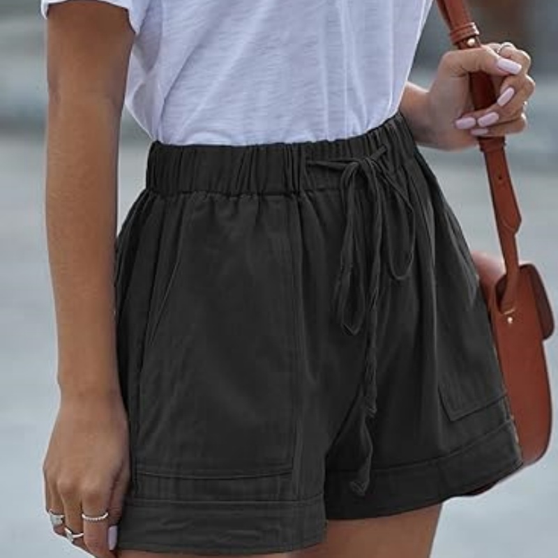 Lightweight Short Pants with Pockets