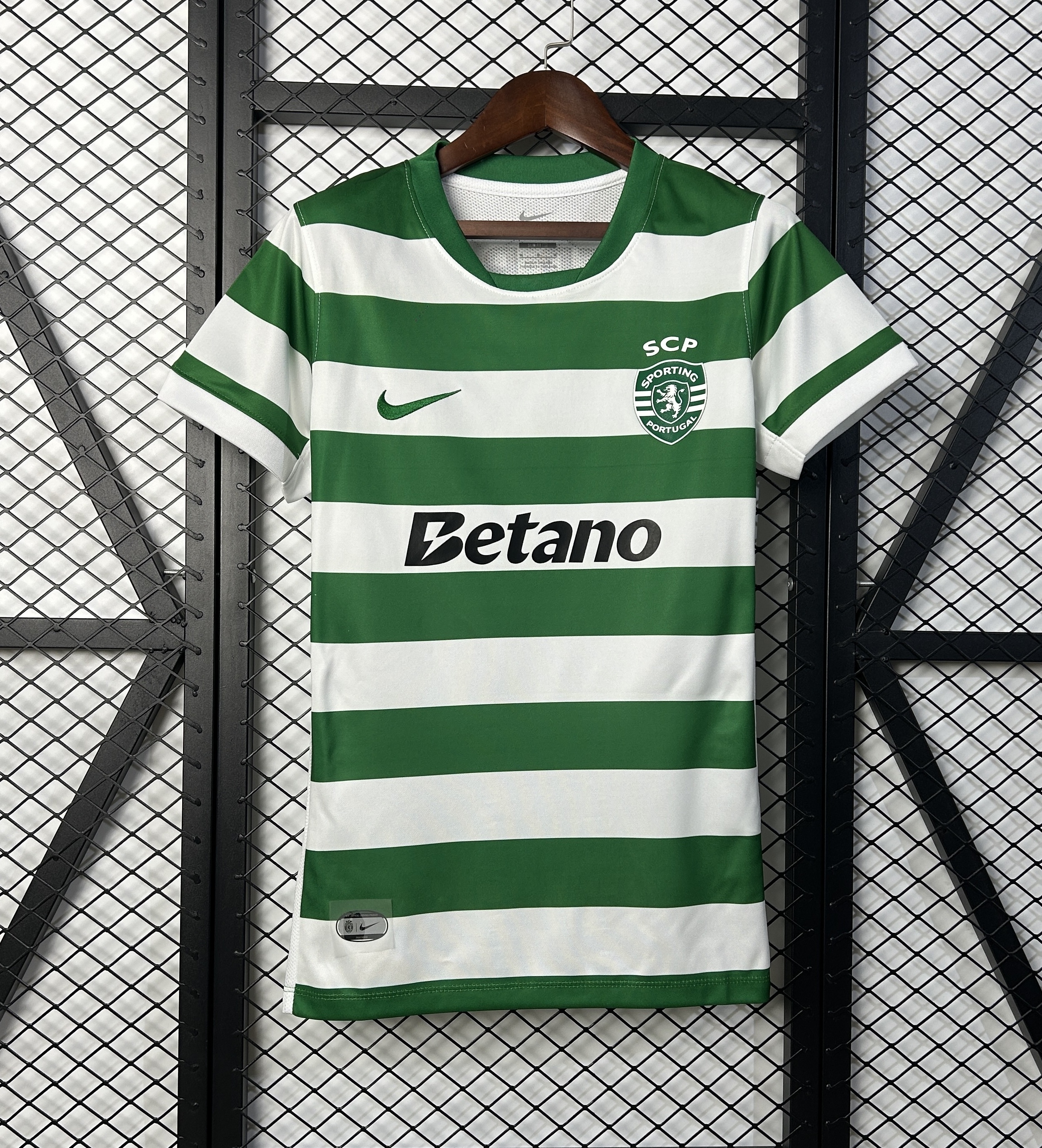 Sporting CP Soccer Jersey Home Women's Custom Shirt 2025/26