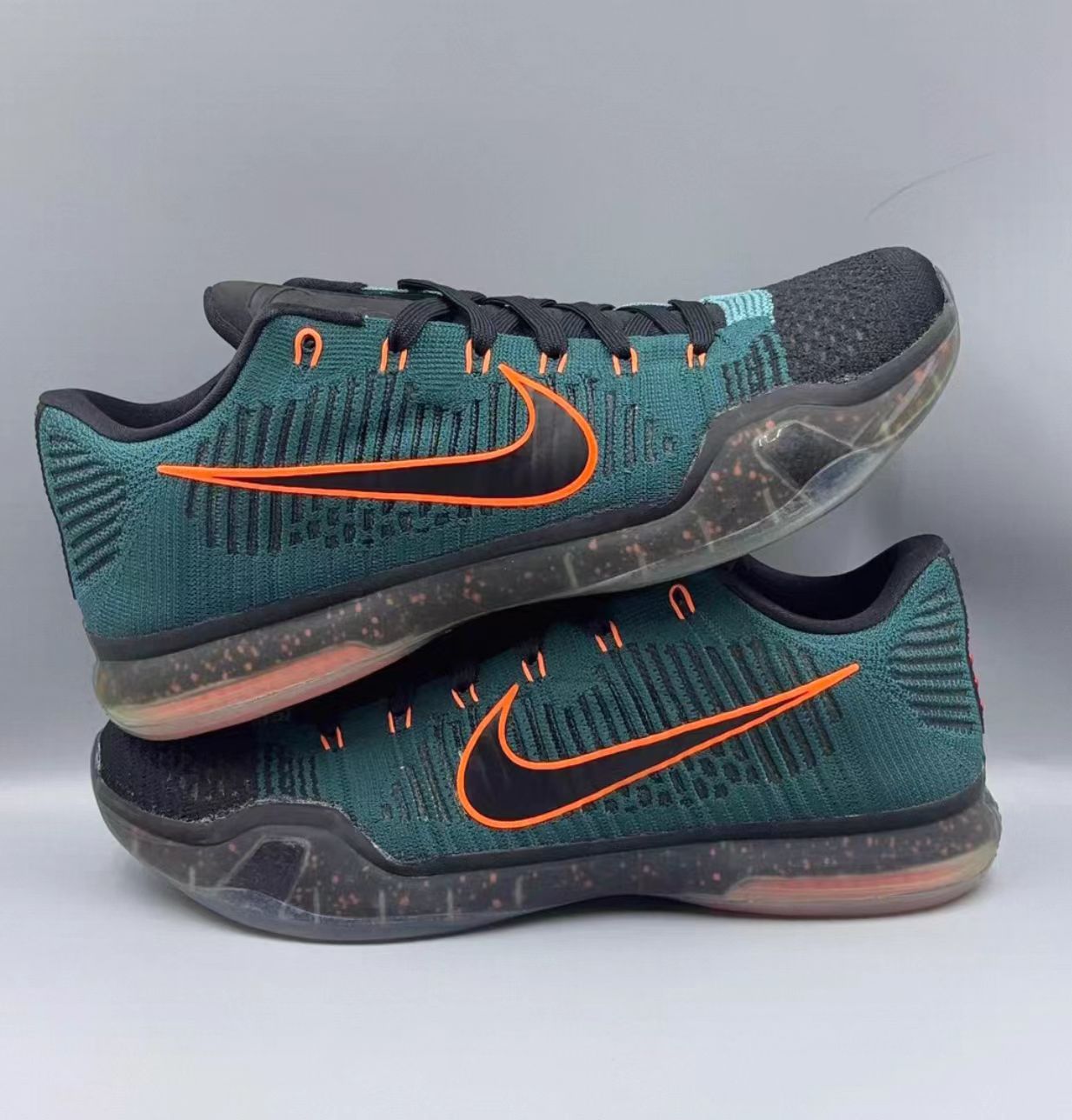 Nike Kobe 10 Elite Low 
