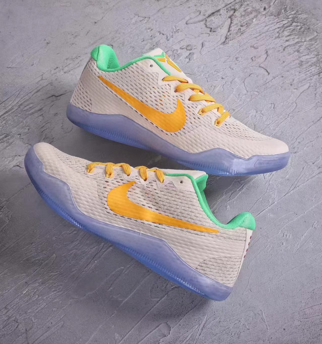 Nike Kobe 11 EM Low 