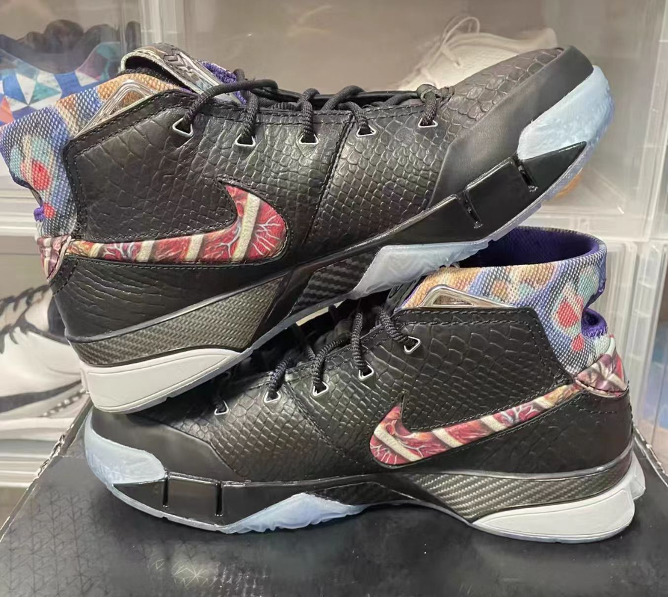 Nike Zoom Kobe 1 Prelude "Masterpiece"