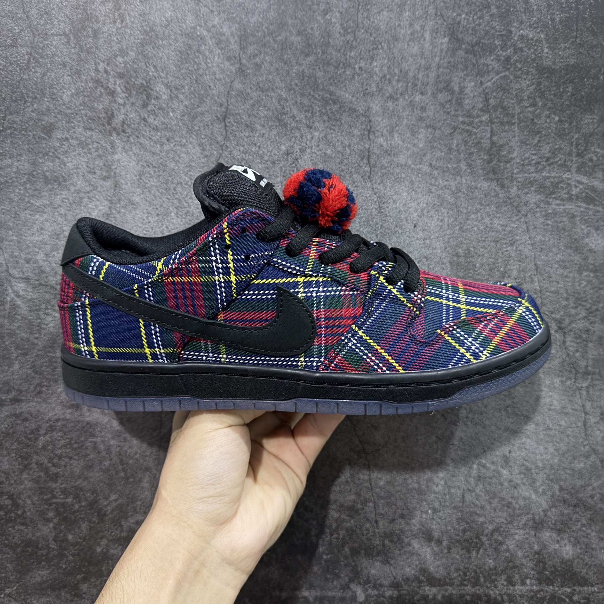 SB DUNK LOW NARDWUAR MEN'S – II1493-600