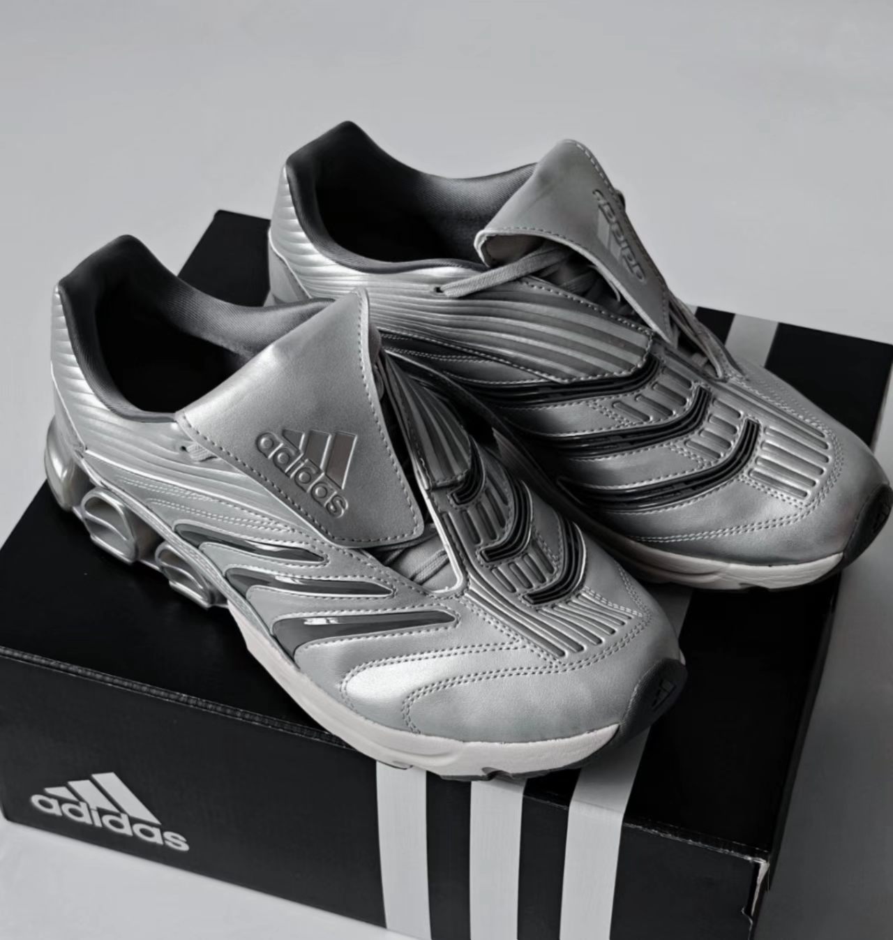 adidas Originals Torsion OZWEEGO 