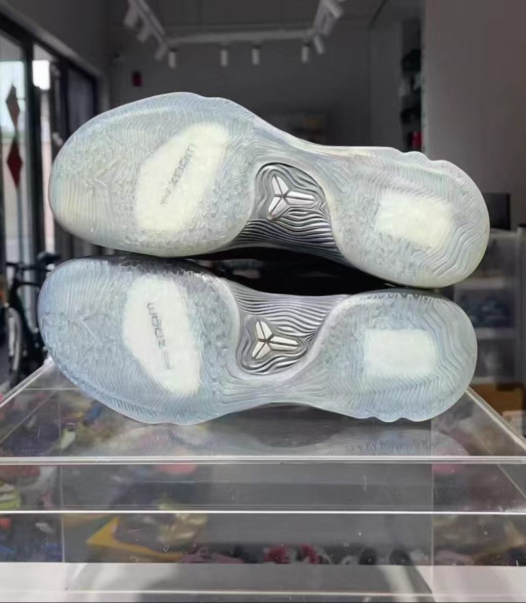 Nike Zoom Kobe Venomenon 5 "Black/White-Ice"