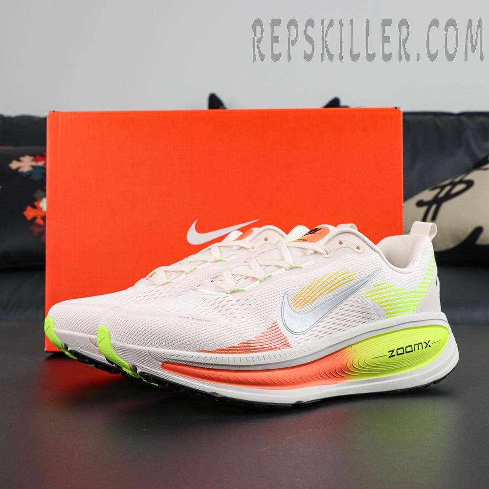 Nike Zoom Vomero 18 GS 'Phantom Hyper Crimson'