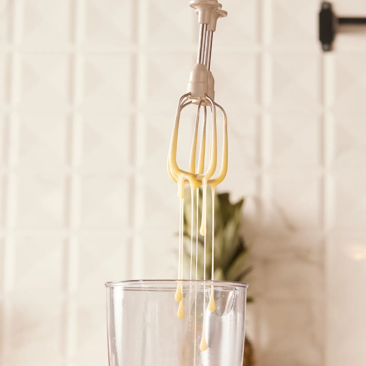 Robot multifonctions Karaca Pro-Multimax 6 in 1, iconique beige et latte, 2000W