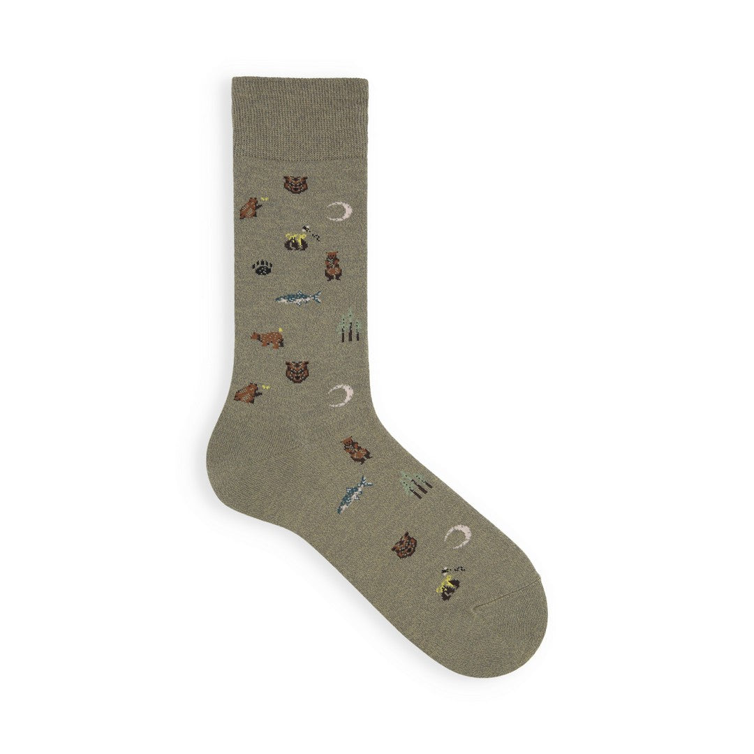 062140063 Grizzly Bear Pattern Crew Socks
