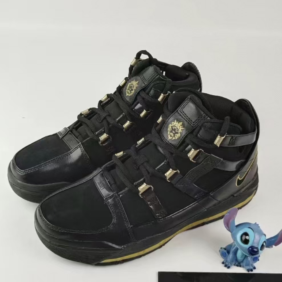 Nike Zoom LeBron 3 
