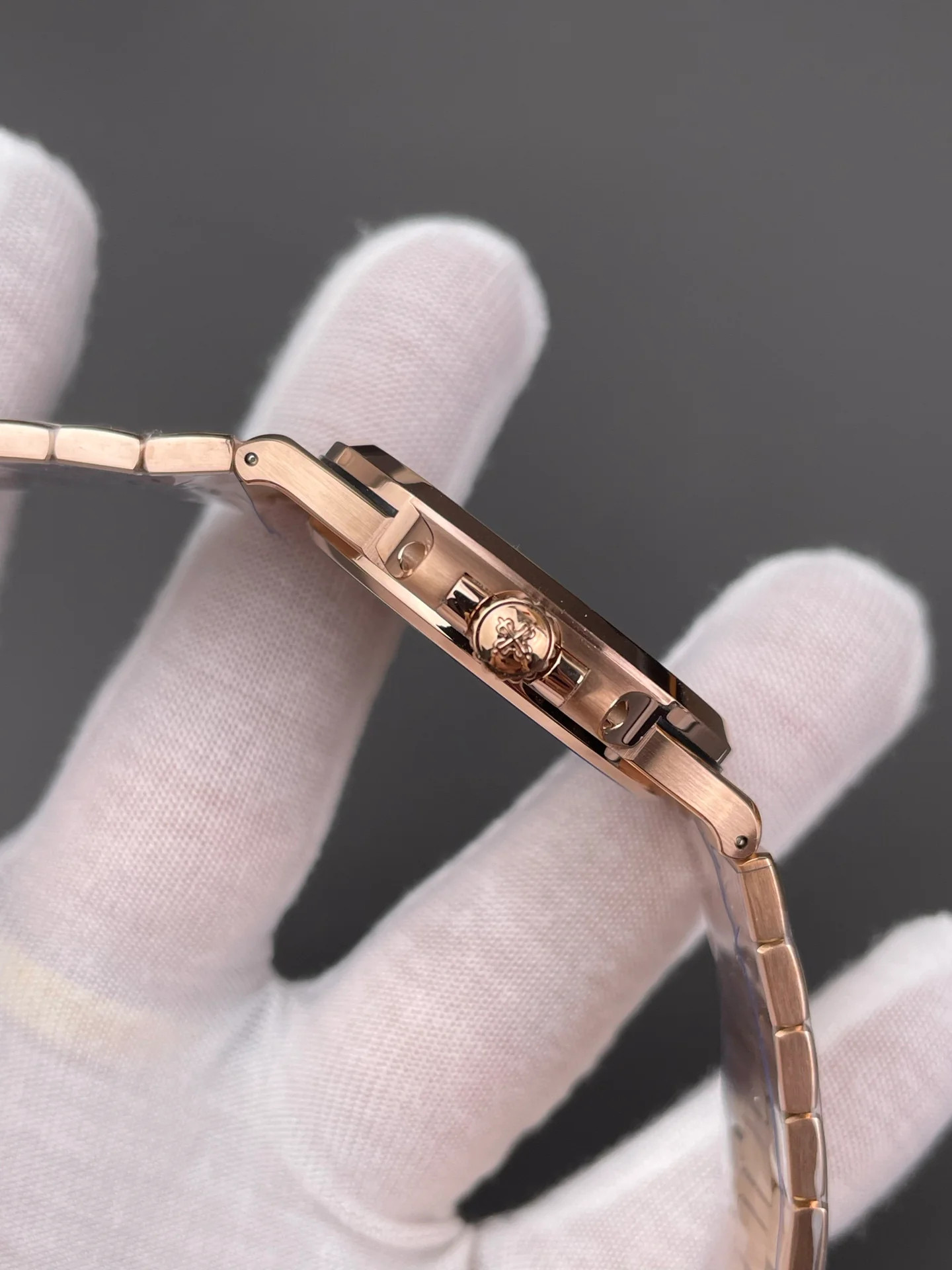 Rose Gold Nautilus 5711 Brown Dial