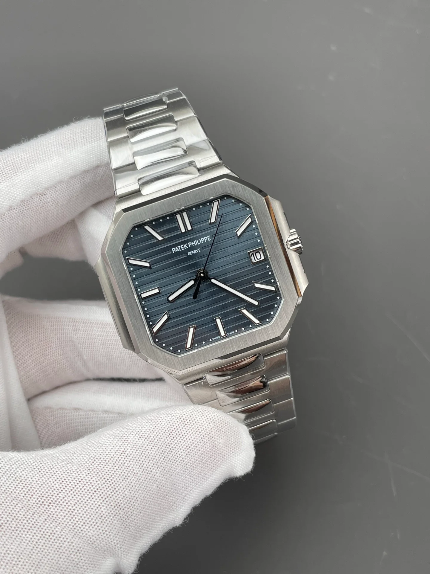 Patek Cubitus 7128 Blue Dial (Small TV)