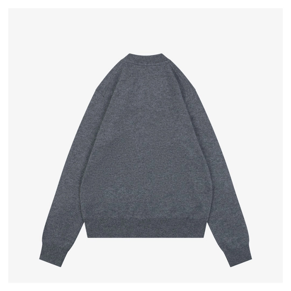 BBry Tonal Equestrian Knight Embroidered Crewneck Sweater