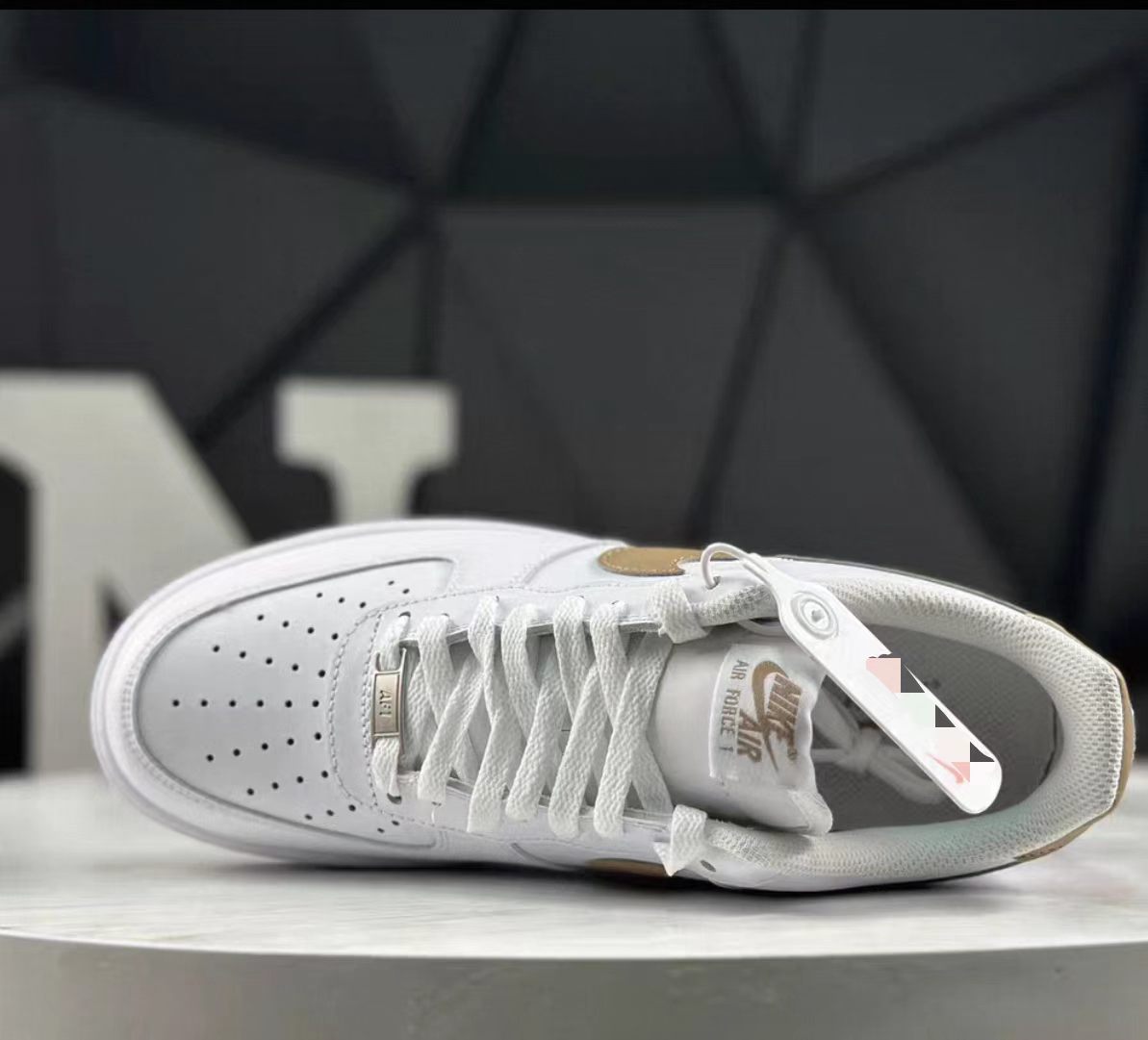 Nike Air Force 1 Low 