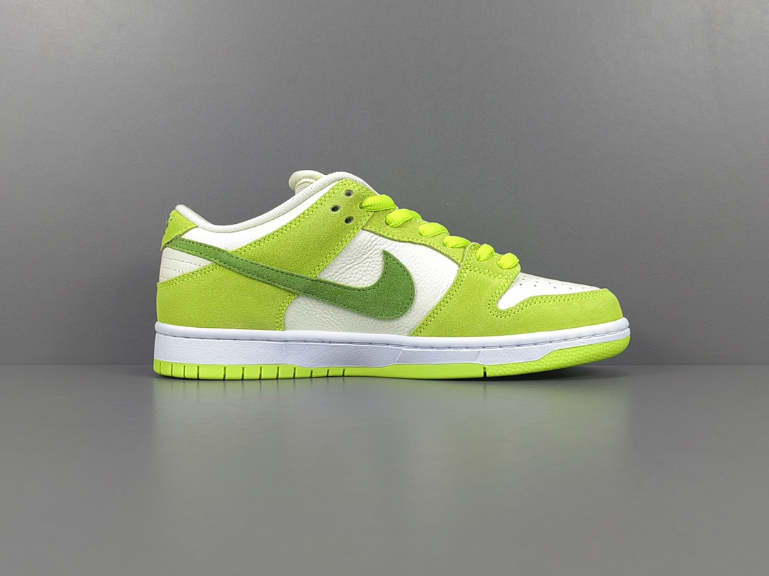 GOD NIKE SB DUNK LOW RRO “SOUR APPLE” DM0807-300