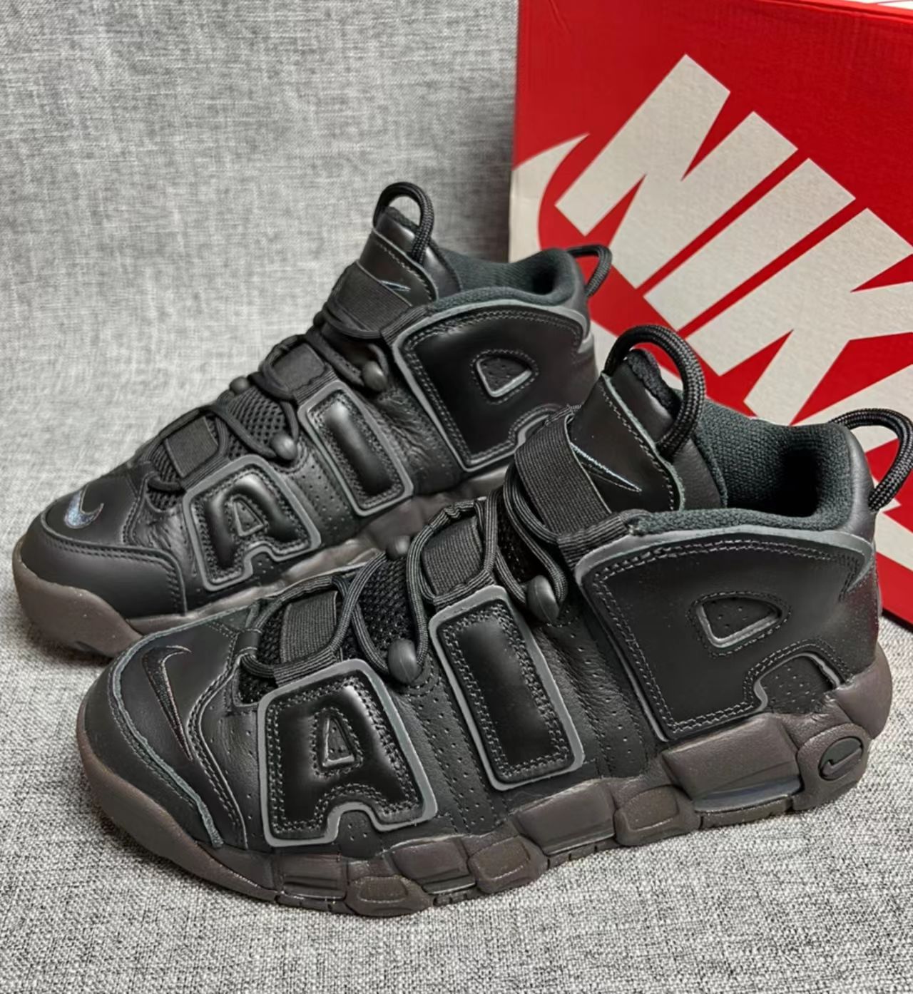 Nike Air More Uptempo 