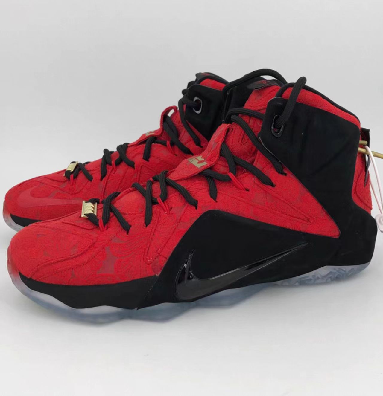 Nike LeBron 12 EXT Paisley Red