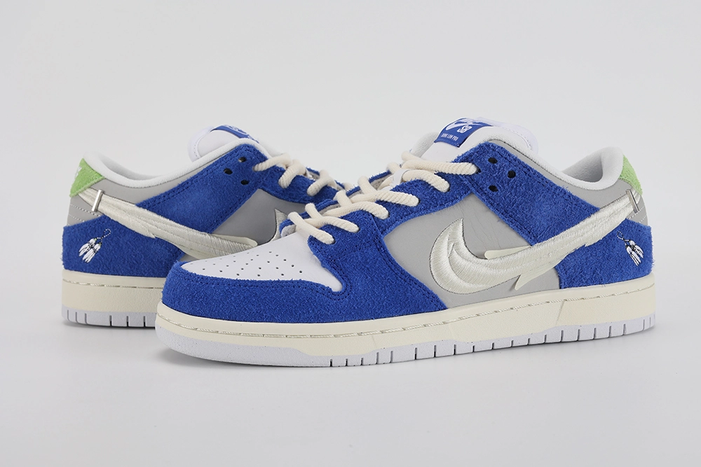 Fly Streetwear X Dunk Low Pro SB 'Gardenia'