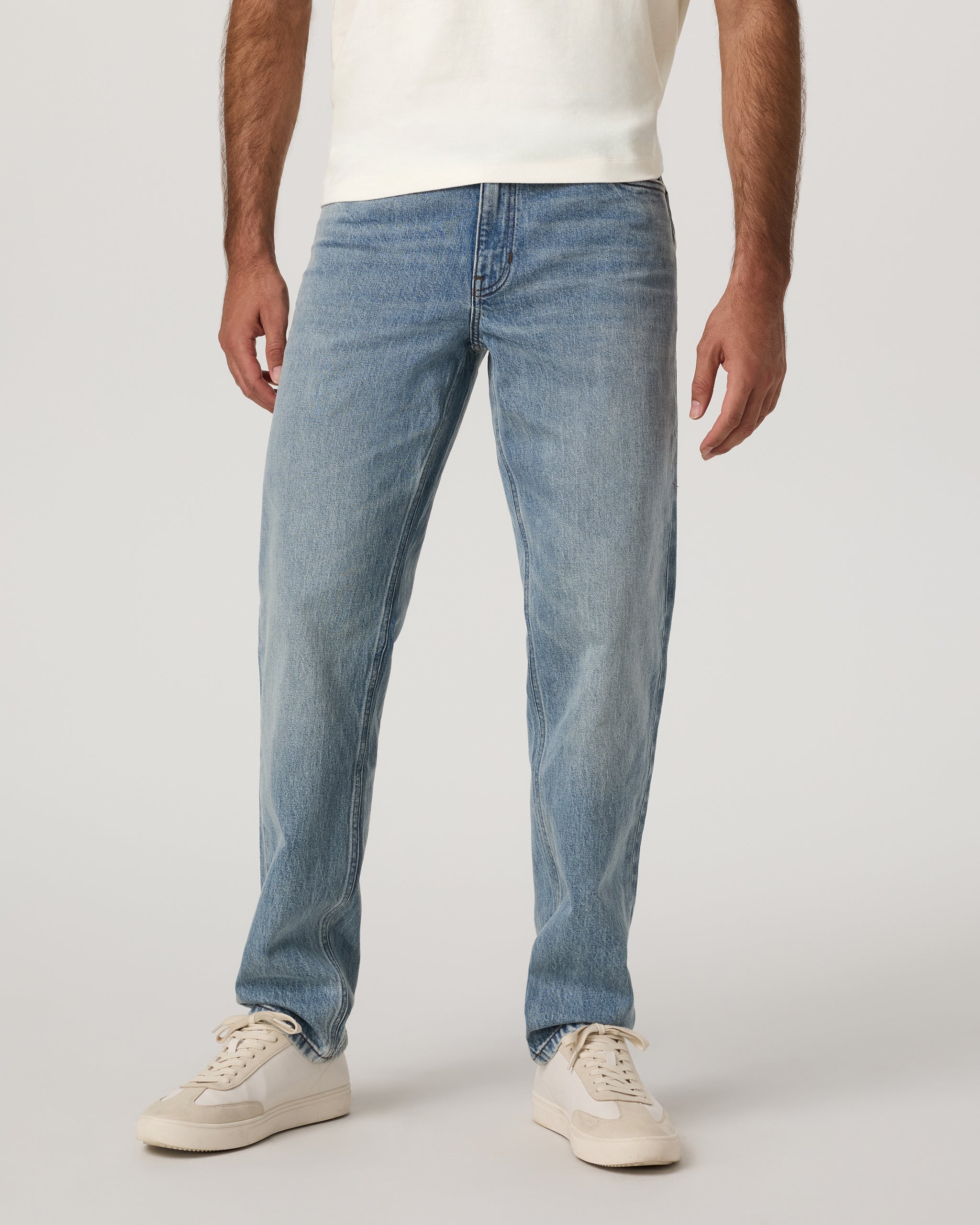 Vuori Vintage Jean Classic Fit 32\