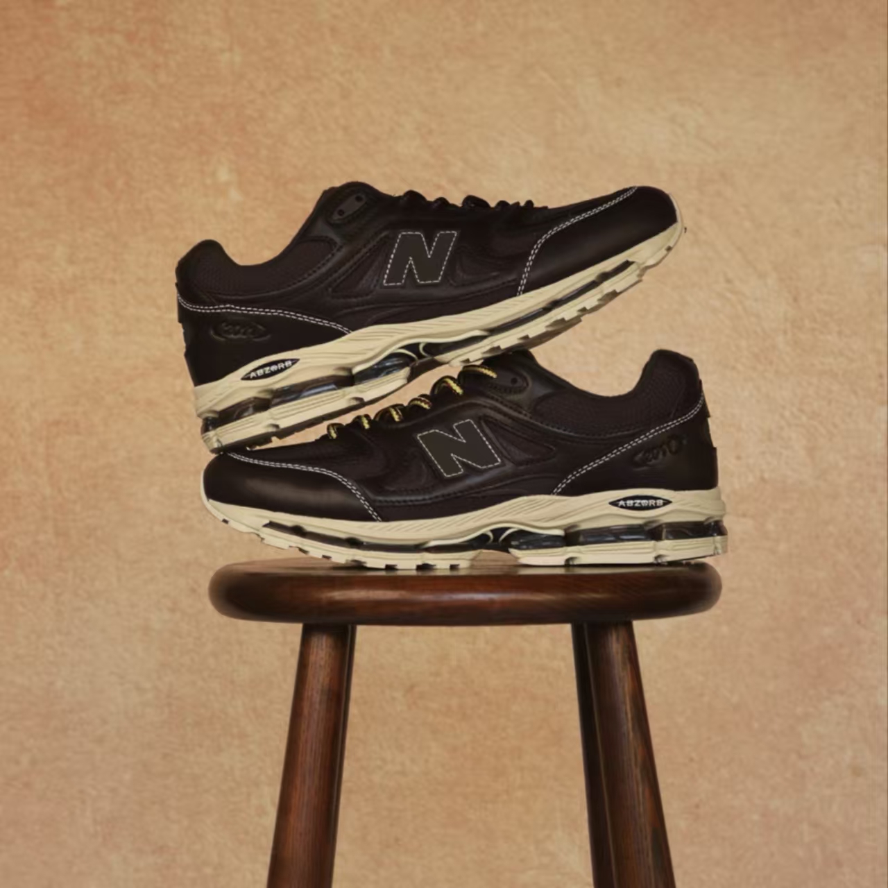 New Balance × KITH  NB 2011