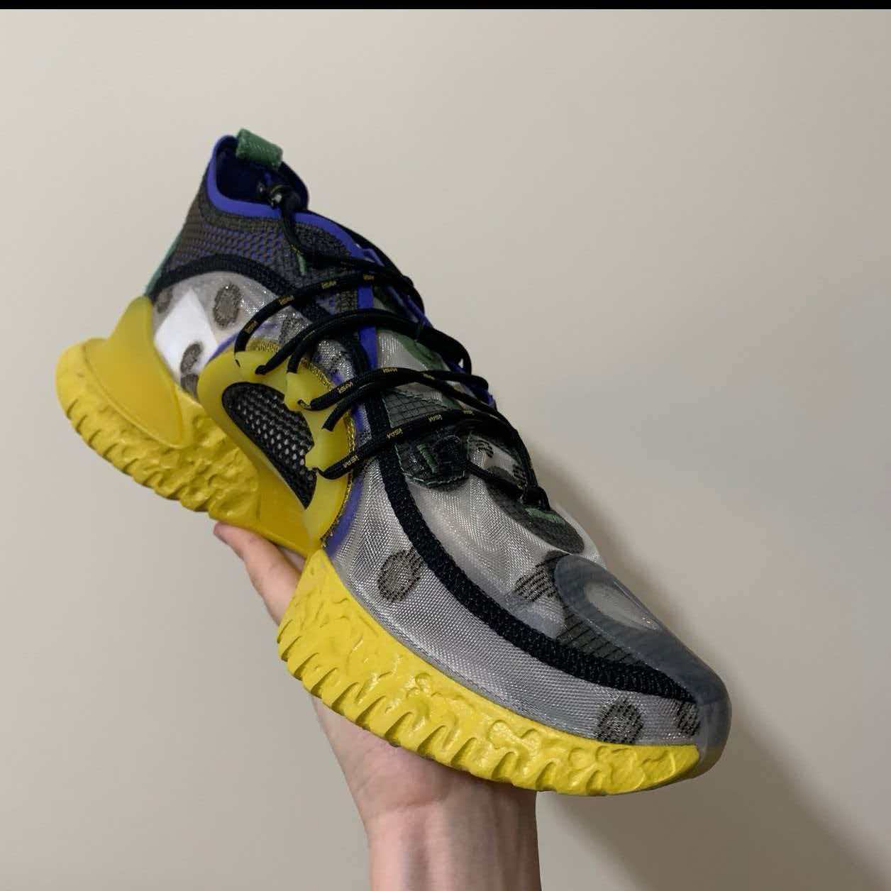 Nike ISPA Flow 2020 SE 
