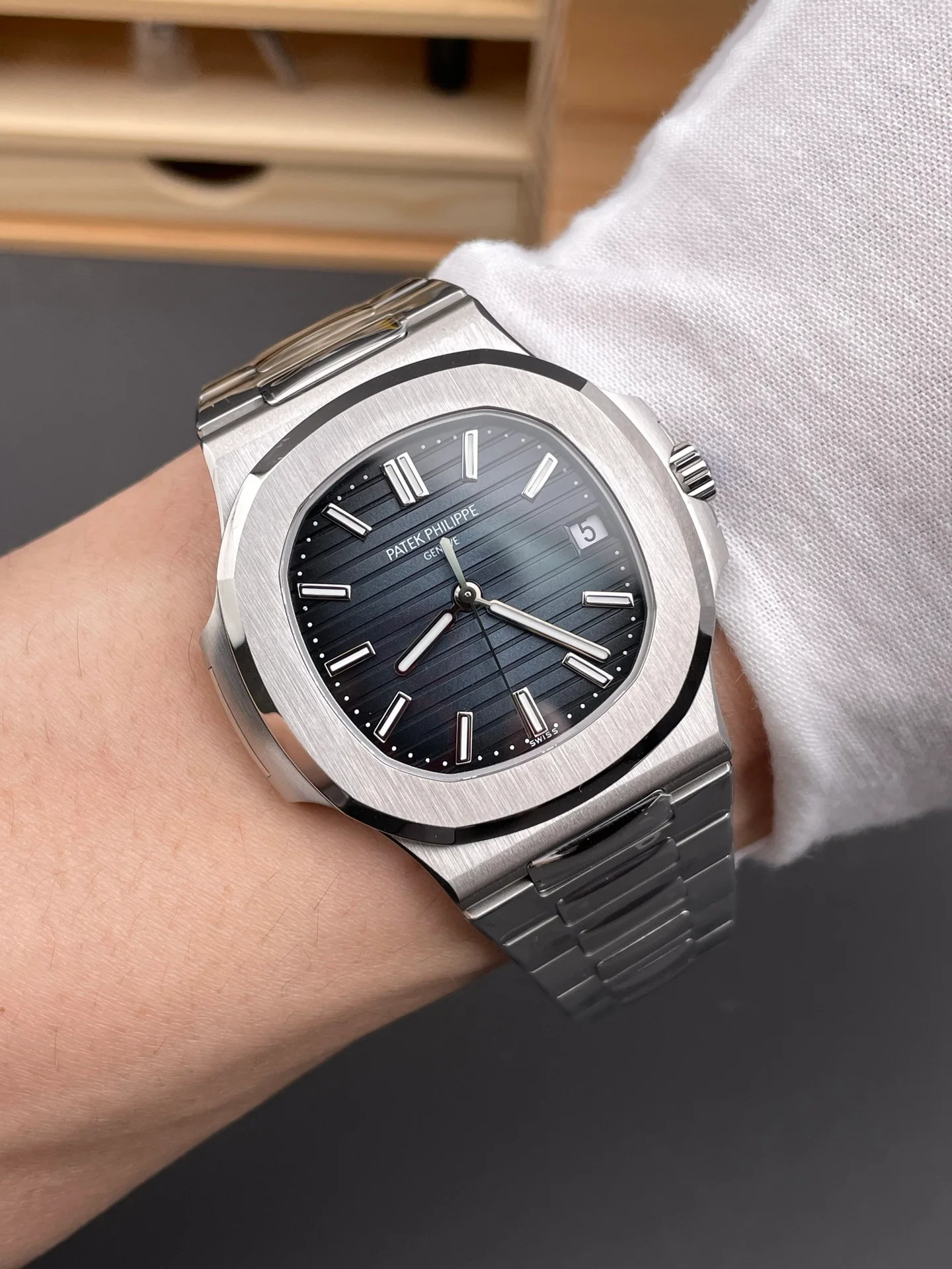 Nautilus 5711 Blue Dial