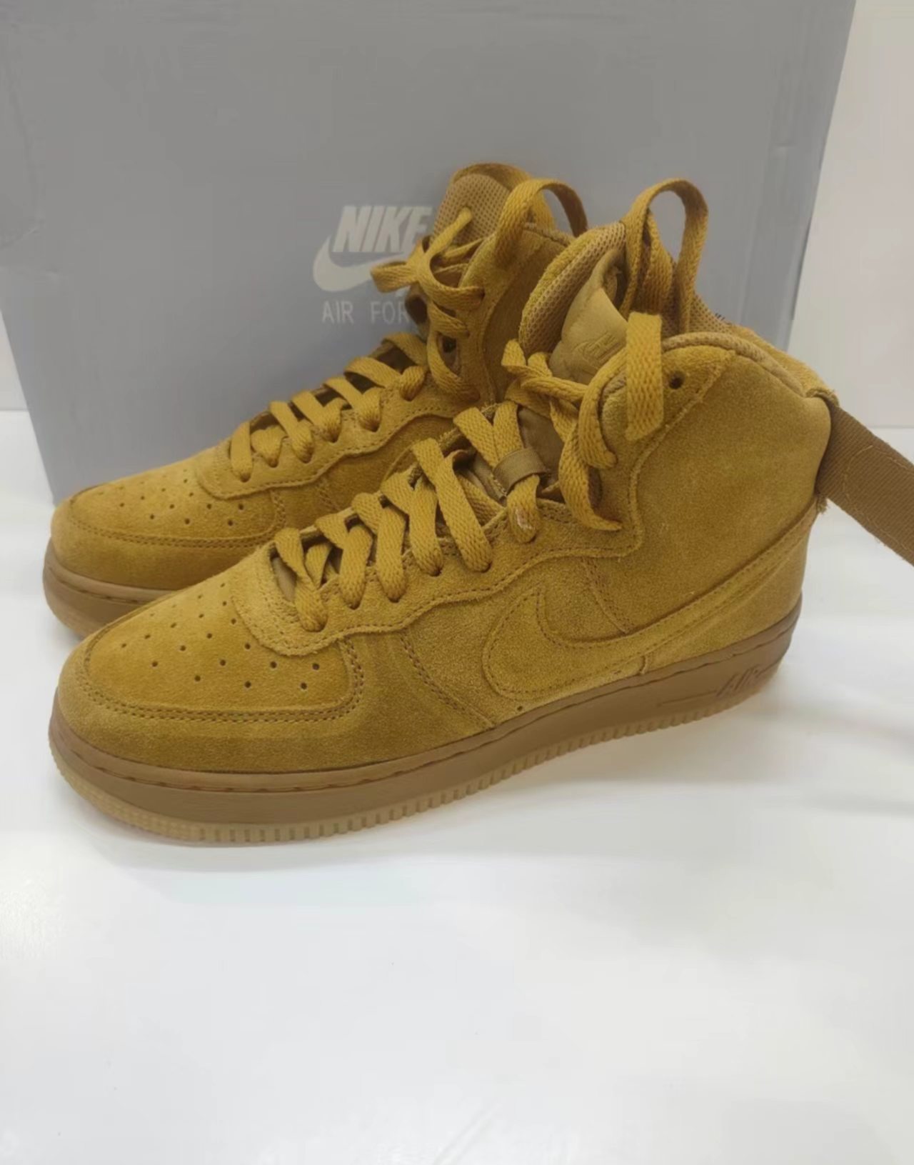 Nike Air Force 1 Mid 