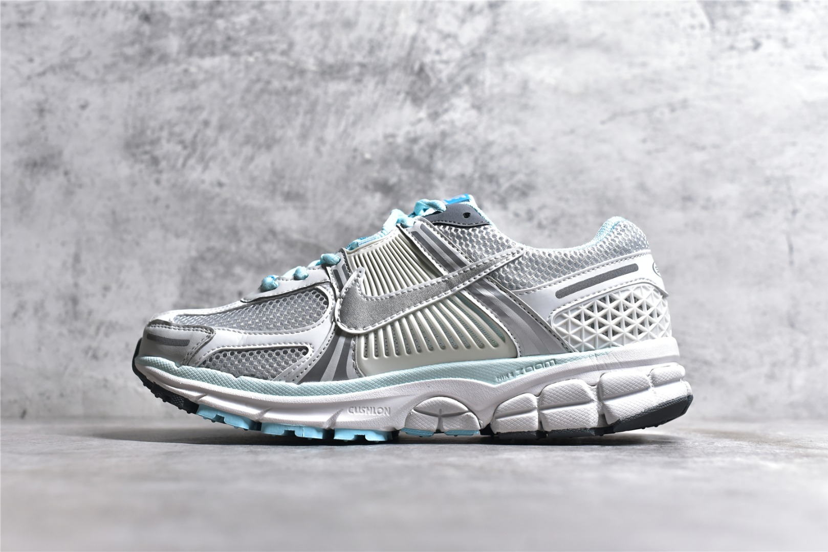 NIKE ZOOM VOMERO 5 520 PACK OCEAN BLISS FN3432-001