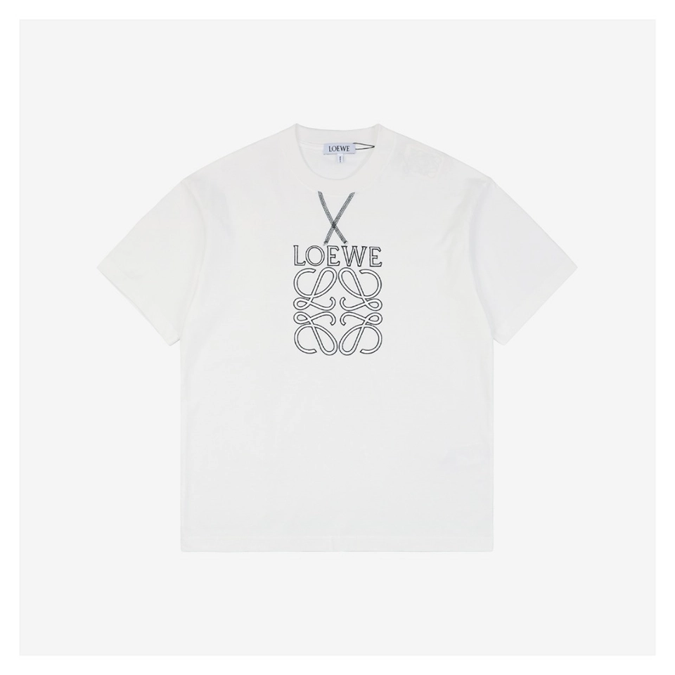 L Letter Logo Embroidered T-Shirt (Black/White)