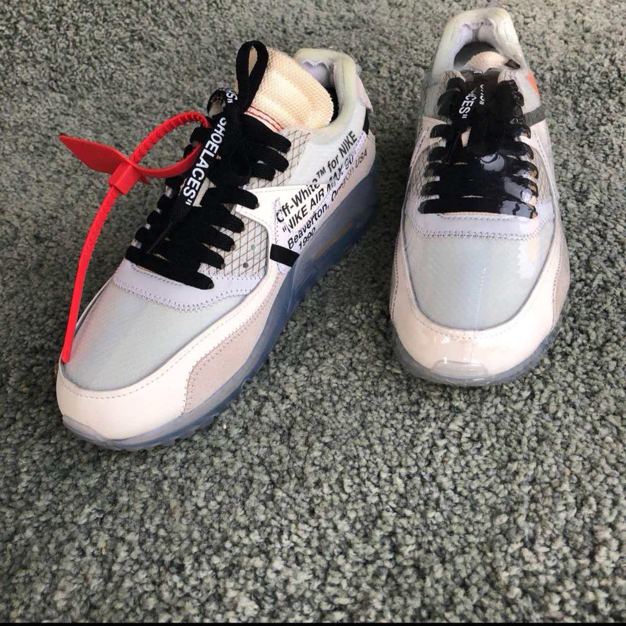 Off-White × Nike Air Max 90 