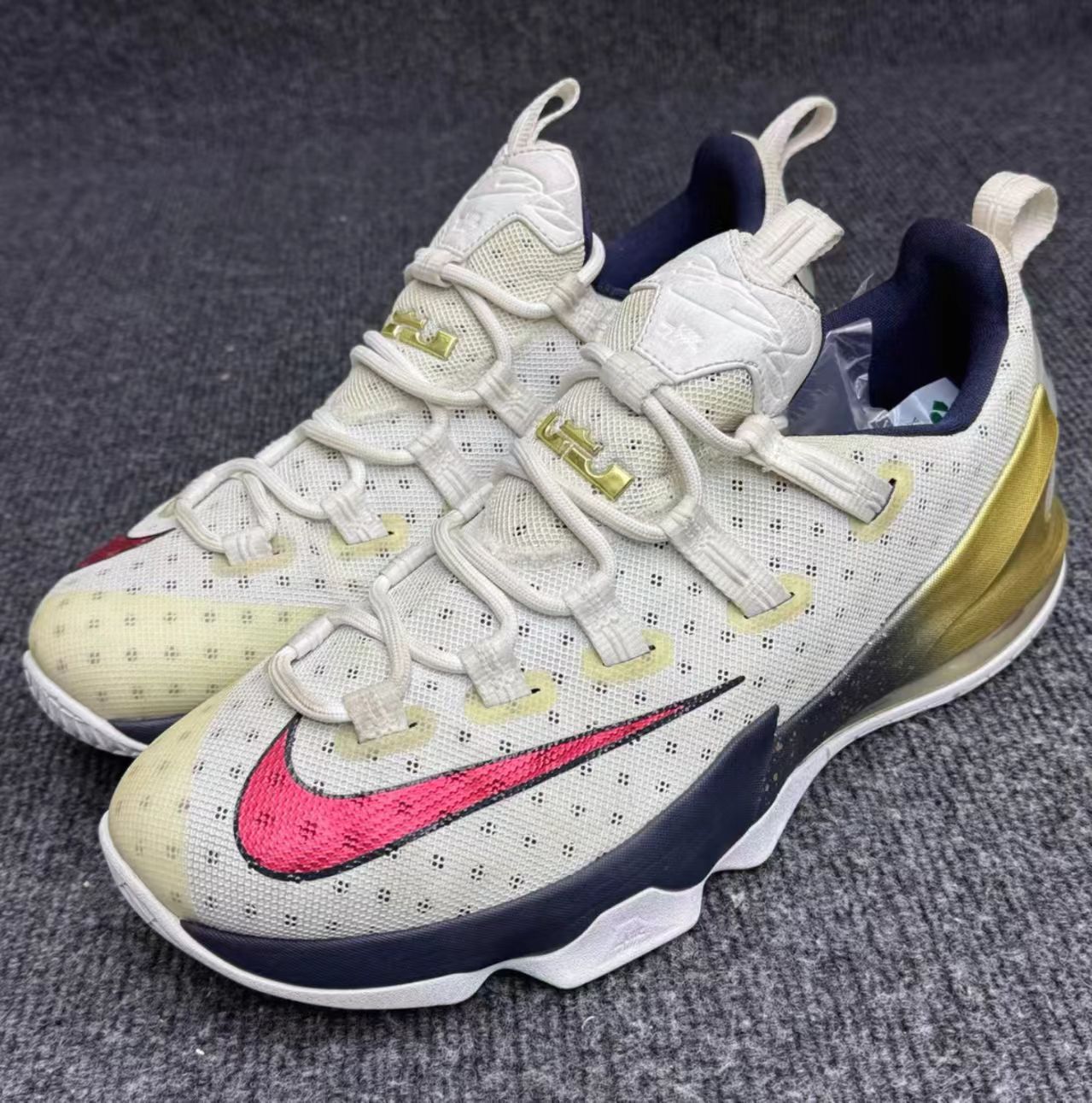 Nike LeBron 13 Low 'Olympic'