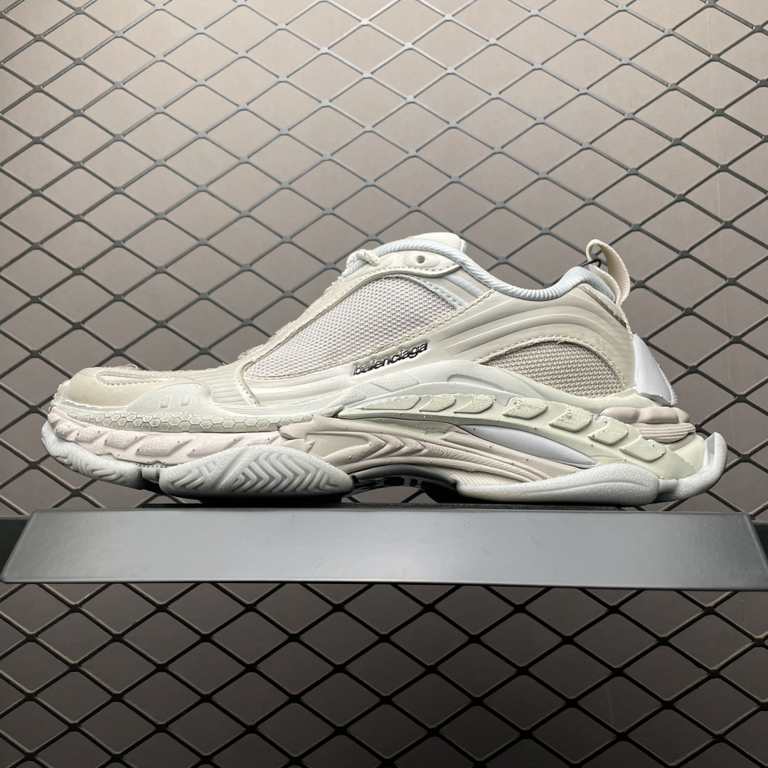 Balenciaga Triple S 2