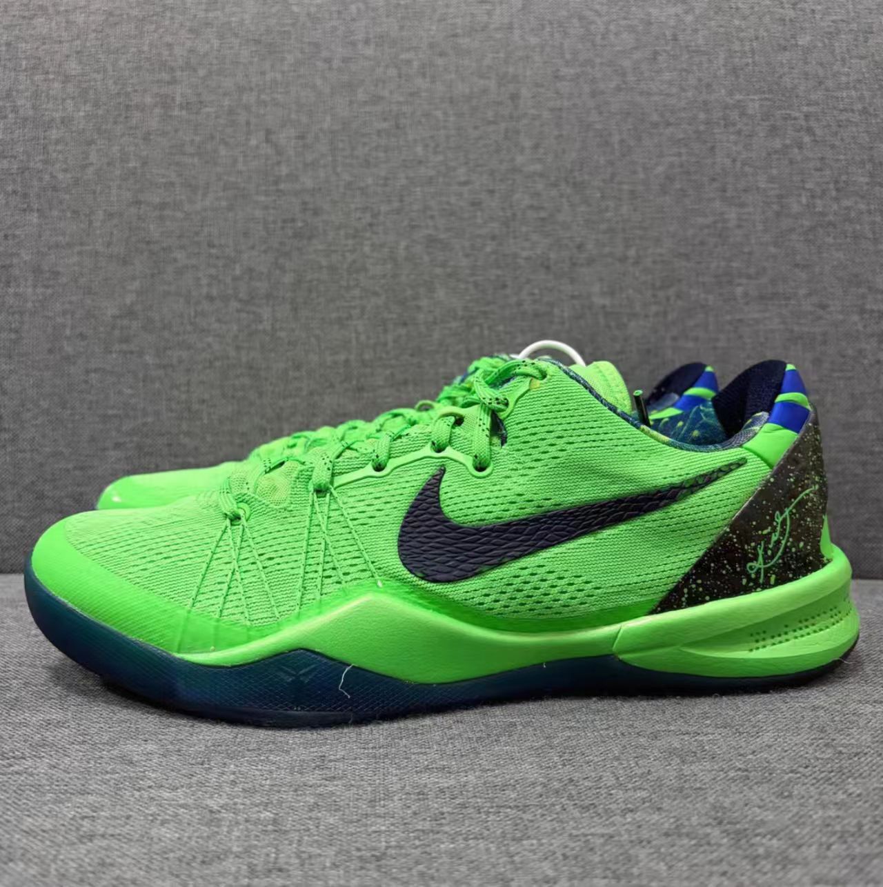 Nike Kobe 8 System "Elite Green Spark"