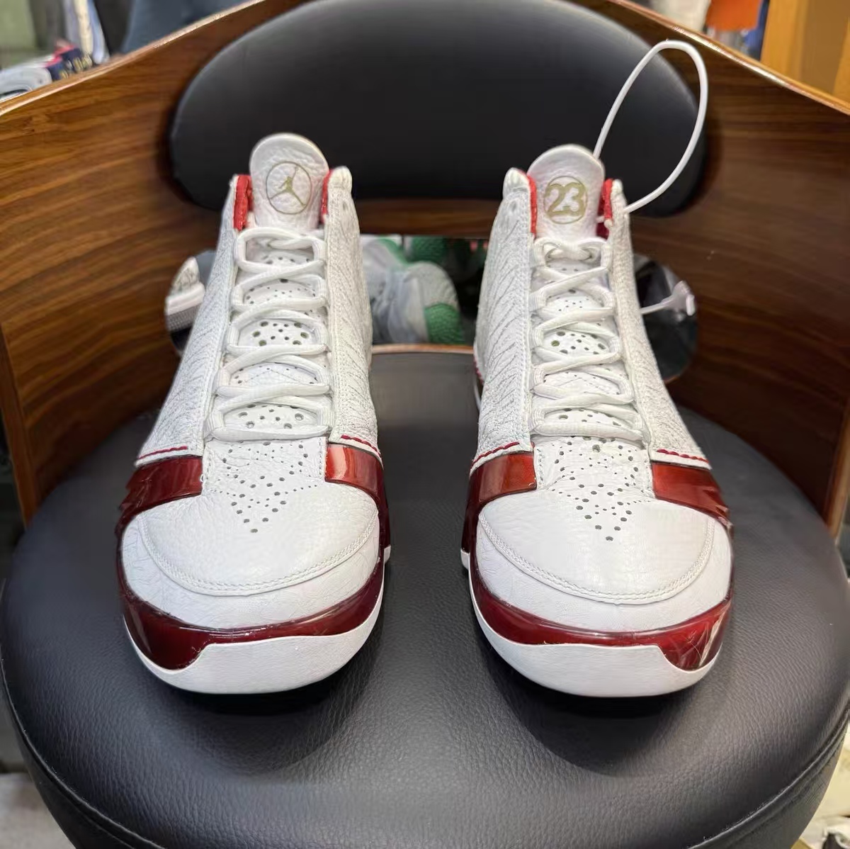 Air Jordan 23 OG "White/Varsity Red"