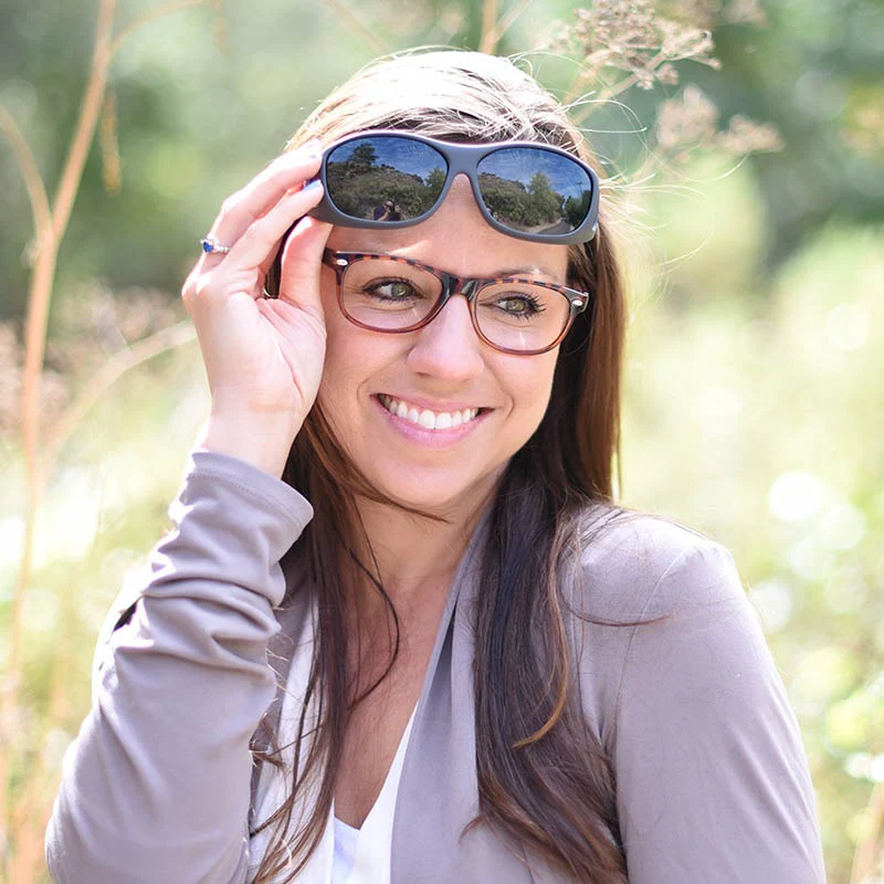 Medium Black Slim Line Frame with Polarized Amber Lens